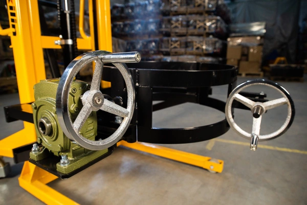 Штабелер-бочкокантователь гидравлический 0,35 т 1,94 м XILIN YTD-35