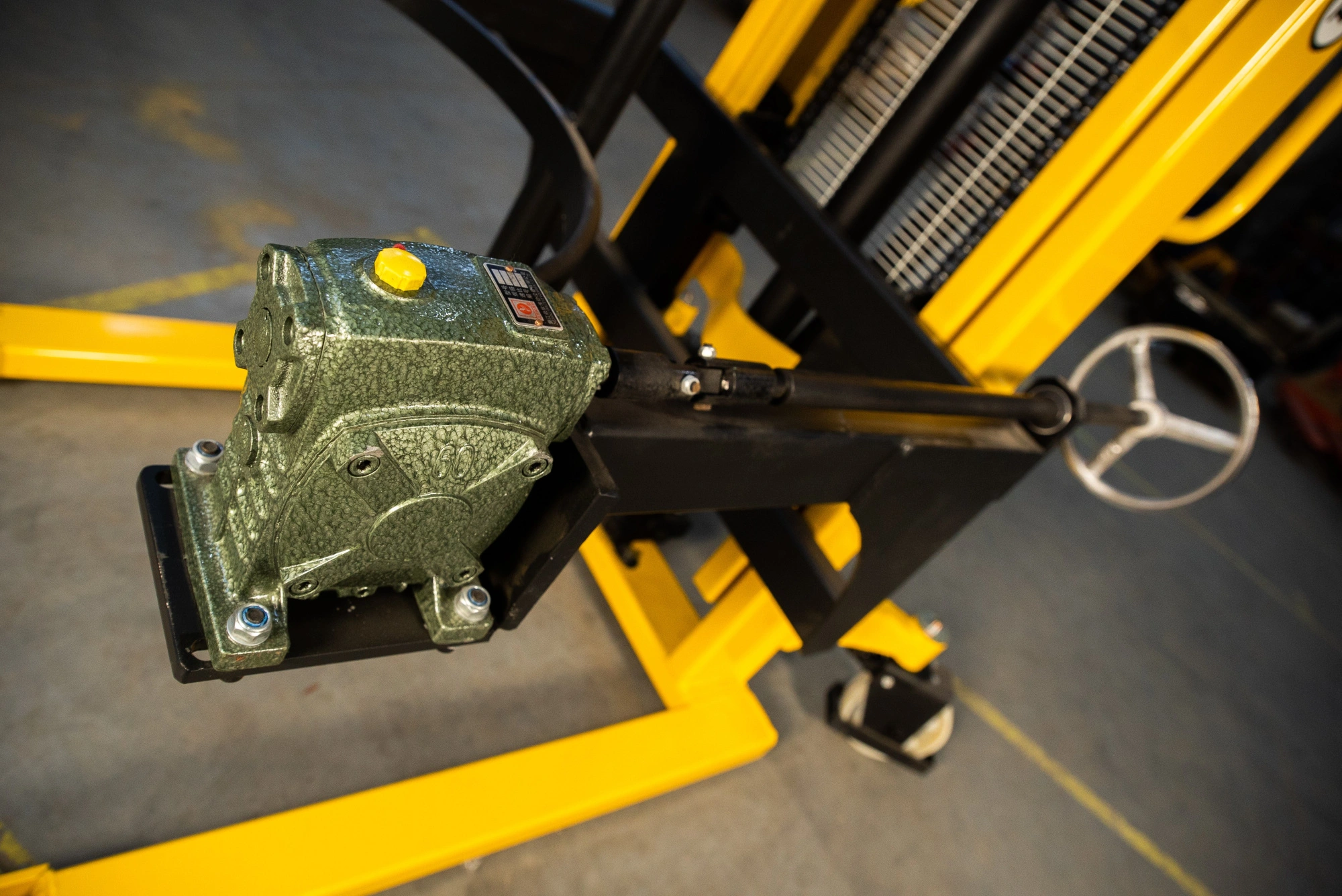 Штабелер-бочкокантователь гидравлический 0,5 т 1,6 м TOR WDS500-1600